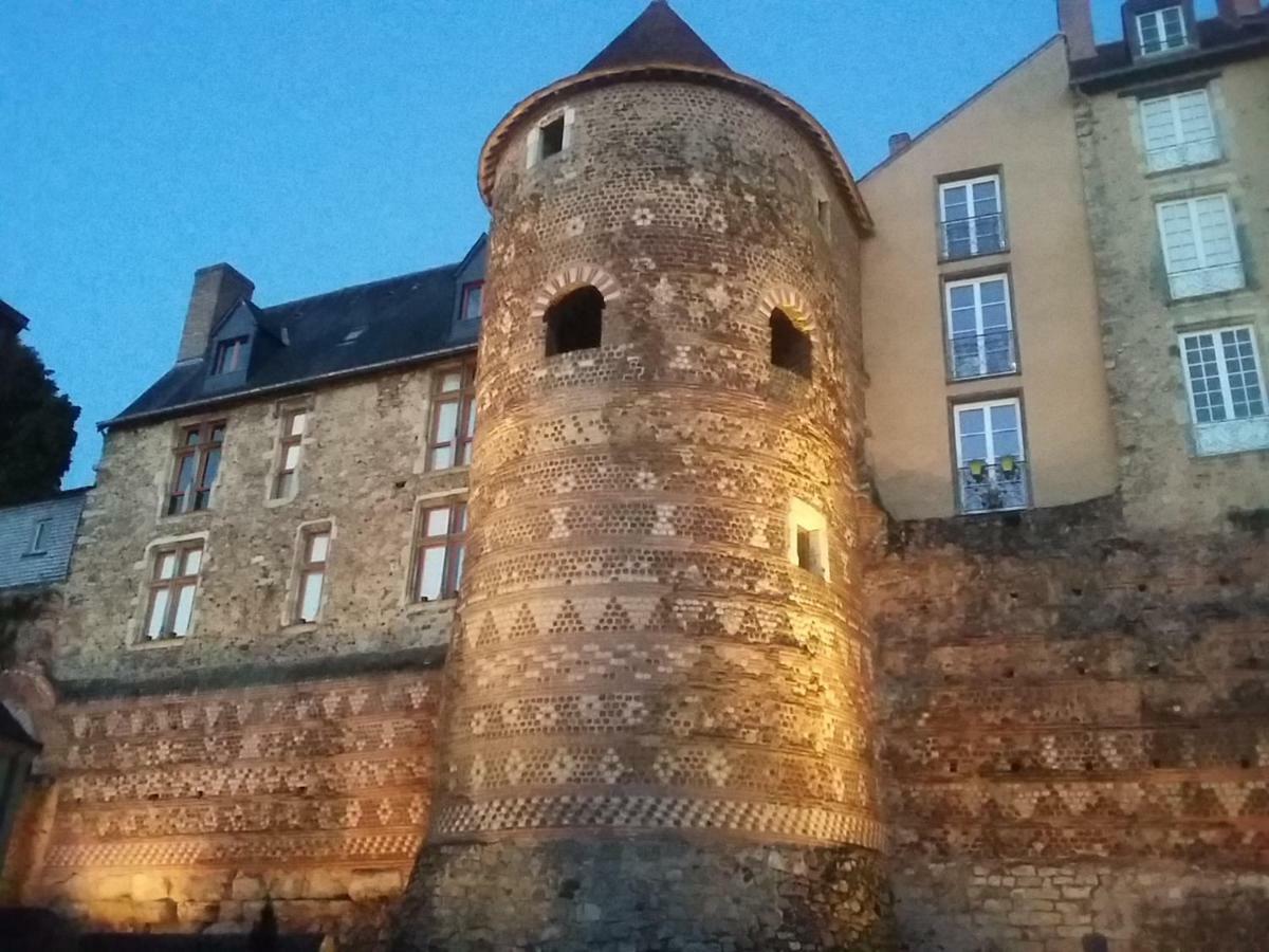 Petite Maison Romantique Coeur Historique Plantagenet, au calme Le Mans Extérieur photo