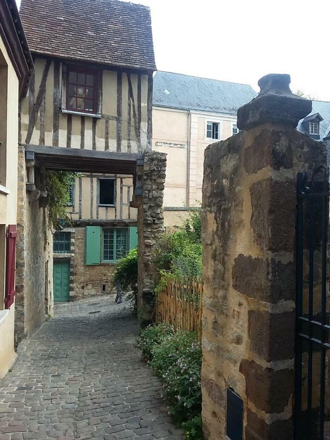 Petite Maison Romantique Coeur Historique Plantagenet, au calme Le Mans Extérieur photo