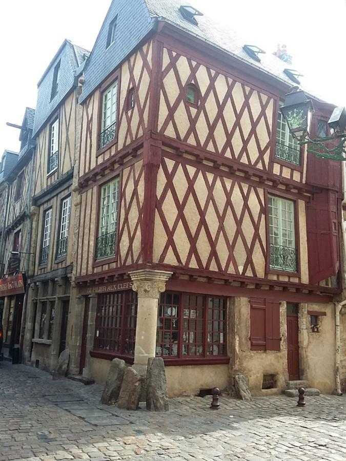Petite Maison Romantique Coeur Historique Plantagenet, au calme Le Mans Extérieur photo